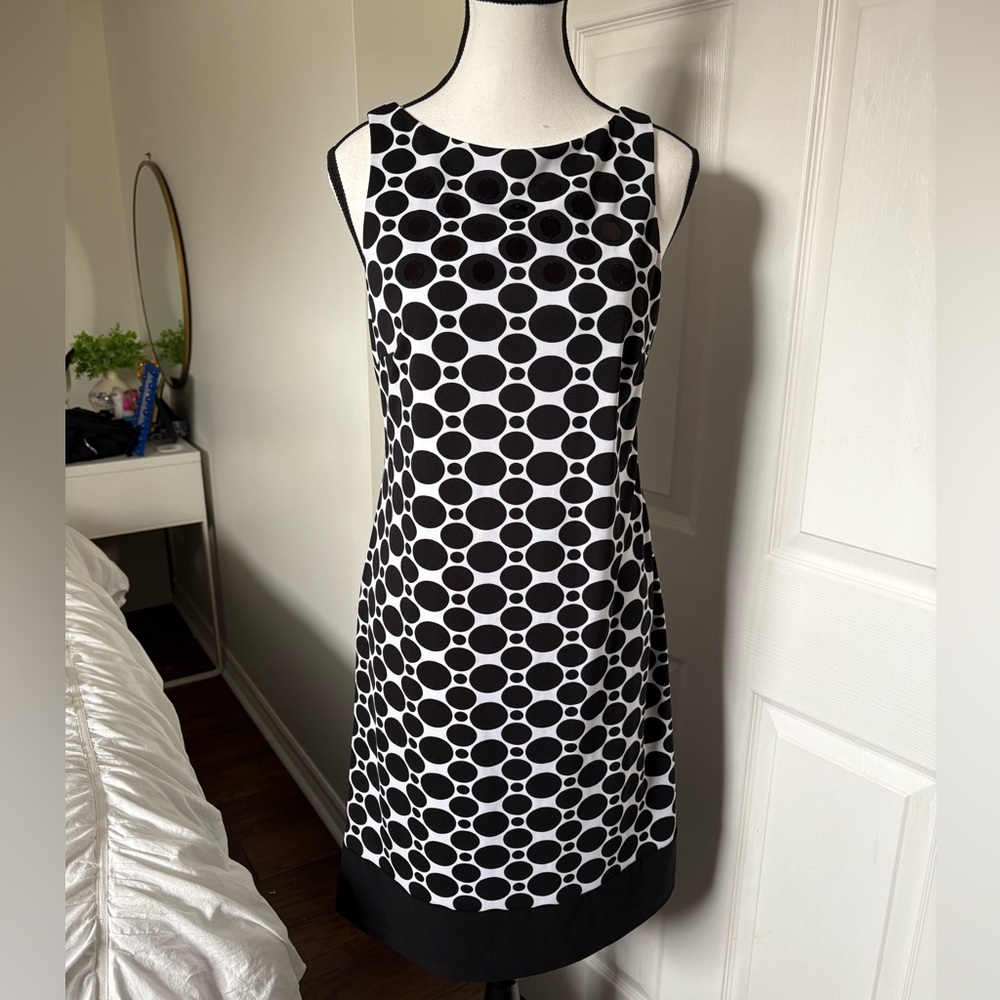 Joseph Ribkoff Black White Sequin Polka Dot Cocktail Dress Size 8